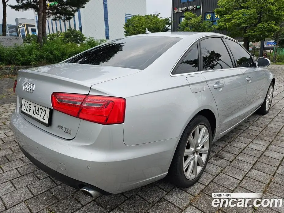 Audi A6 2015 3.0 автомат (гидро), фото 6