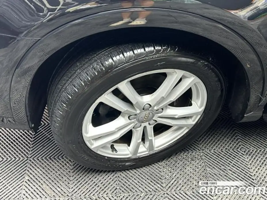 Audi Q3 2015 2.0 автомат (гидро), фото 17