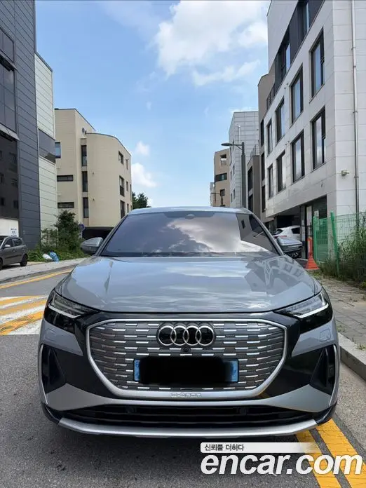 Audi Q4 e-tron 2025 автомат (гидро), миниатюра 12
