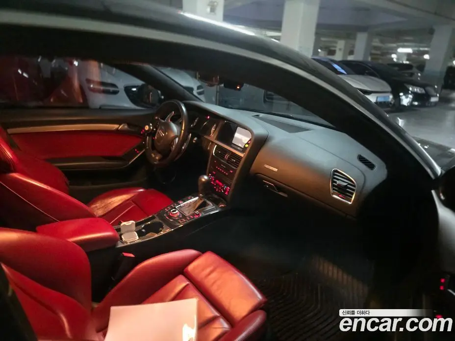 Audi S5 2009 4.2 автомат (гидро), фото 12