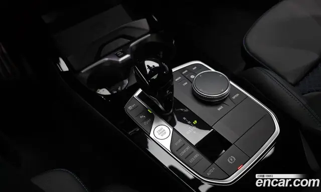 BMW 1 серия 2024 2.0 автомат (гидро), миниатюра 8 BMW 1 серия 2024 2.0 автомат (гидро), миниатюра 8