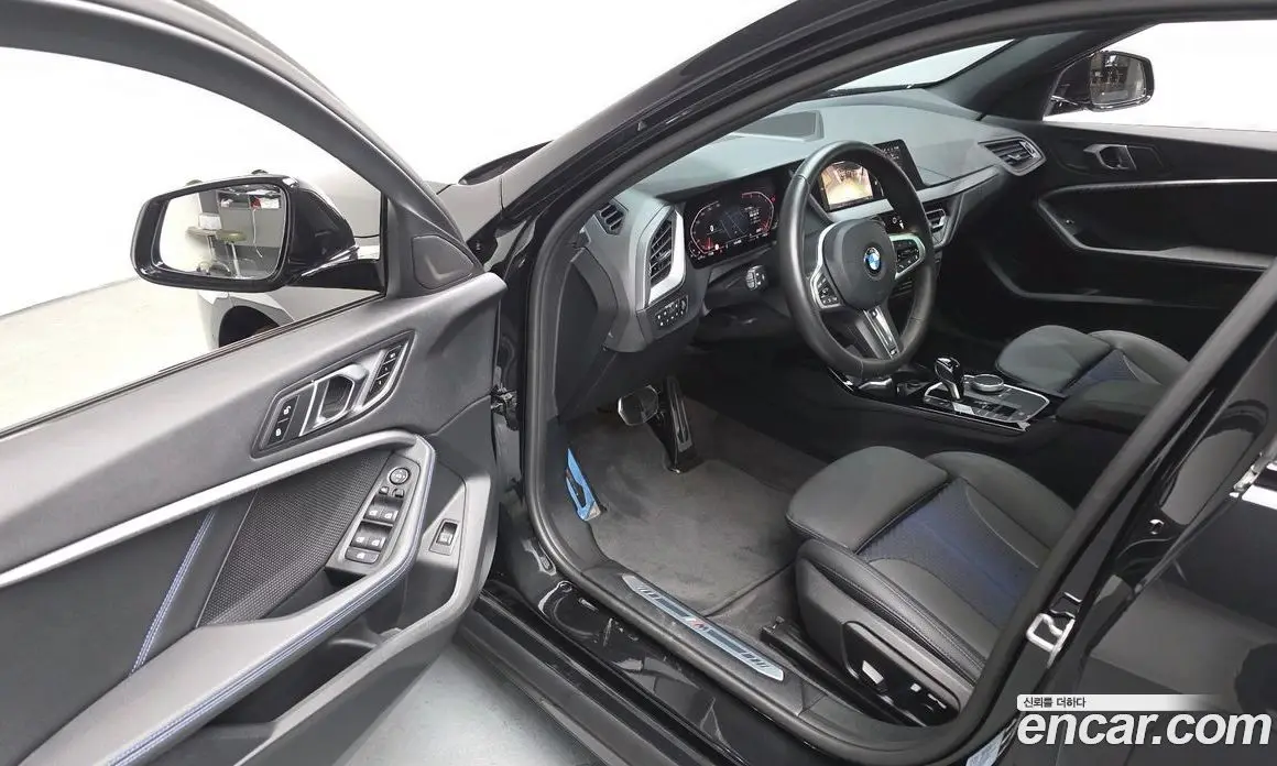 BMW 1 серия 2024 2.0 автомат (гидро), фото 9 BMW 1 серия 2024 2.0 автомат (гидро), фото 9