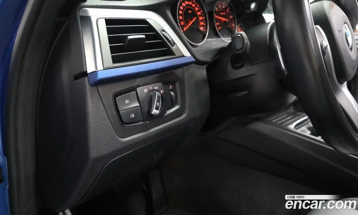 BMW 3 серия 2016 2.0 автомат (гидро), фото 27