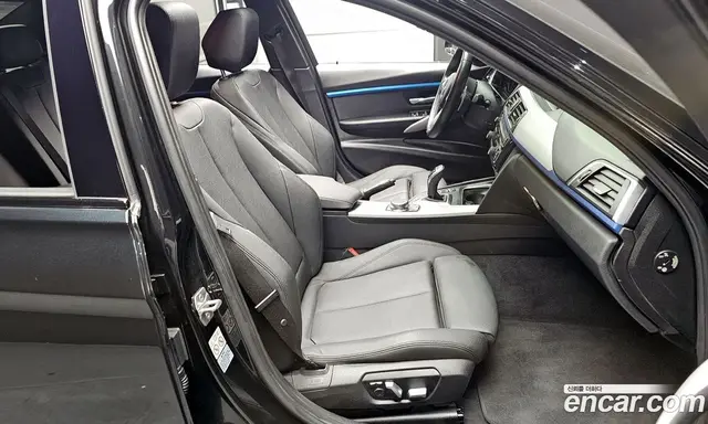 BMW 3 серия 2018 2.0 автомат (гидро), миниатюра 10