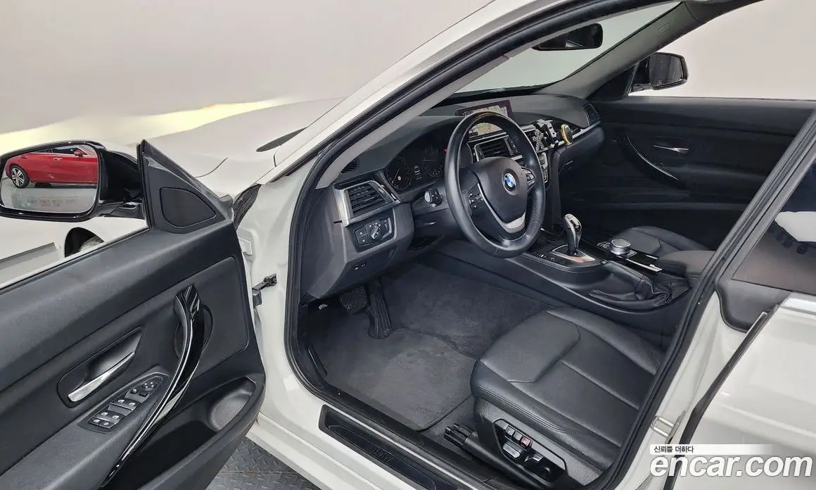 BMW 3 серия 2020 2.0 автомат (гидро), фото 13