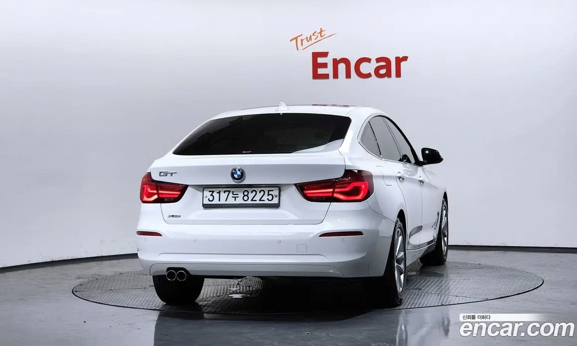 BMW 3 серия 2020 2.0 автомат (гидро), фото 4