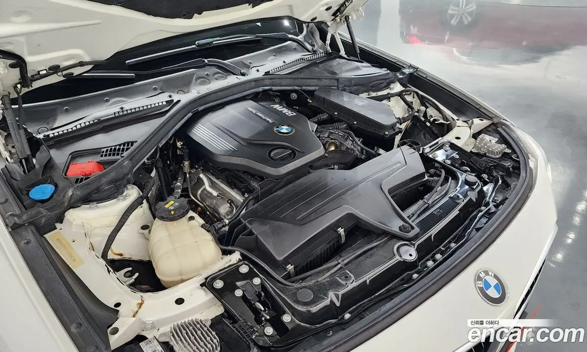 BMW 3 серия 2020 2.0 автомат (гидро), фото 6