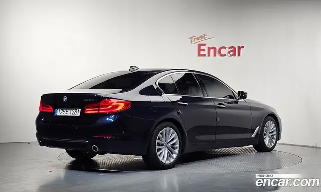 BMW 5 серия 2018 2.0 автомат (гидро), миниатюра 2