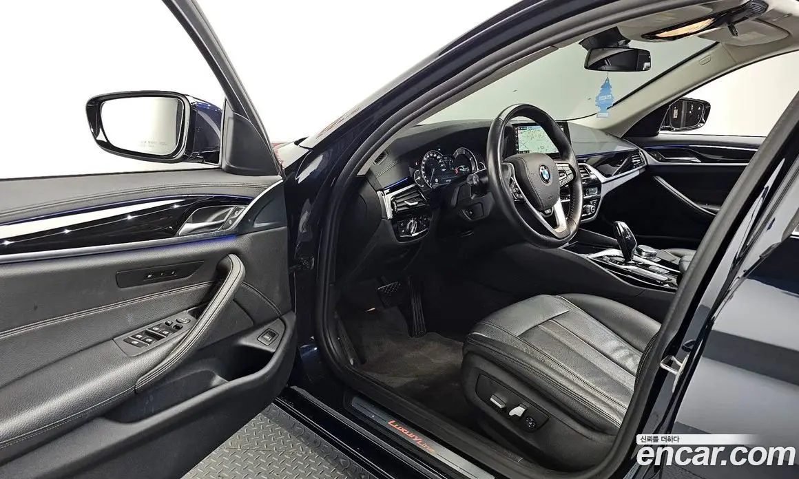 BMW 5 серия 2018 2.0 автомат (гидро), фото 10