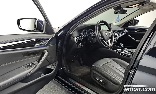 BMW 5 серия 2018 2.0 автомат (гидро), миниатюра 10