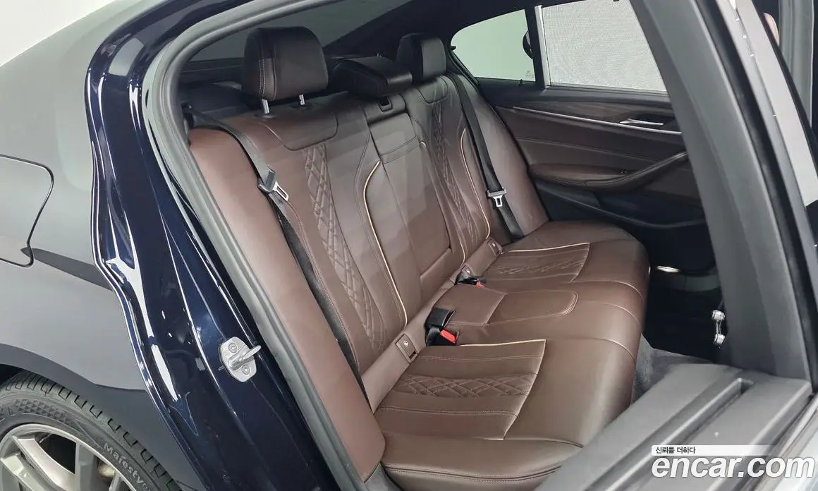 BMW 5 серия 2018 2.0 автомат (гидро), фото 17