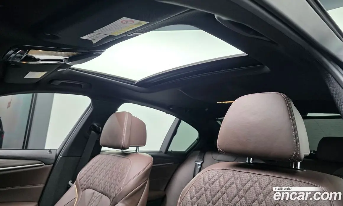 BMW 5 серия 2018 2.0 автомат (гидро), фото 31