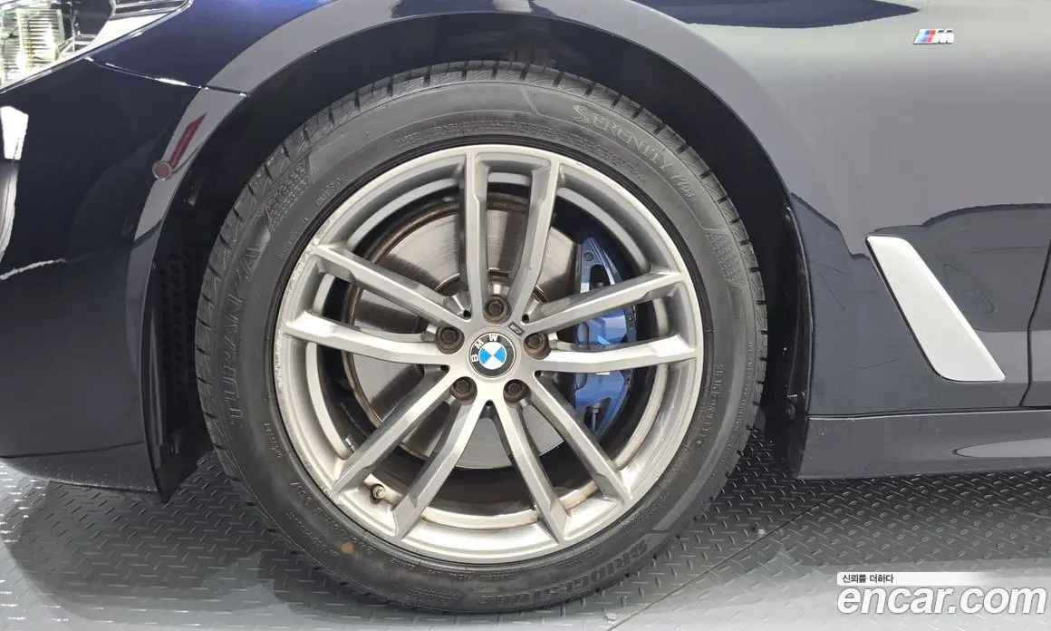 BMW 5 серия 2018 2.0 автомат (гидро), фото 5
