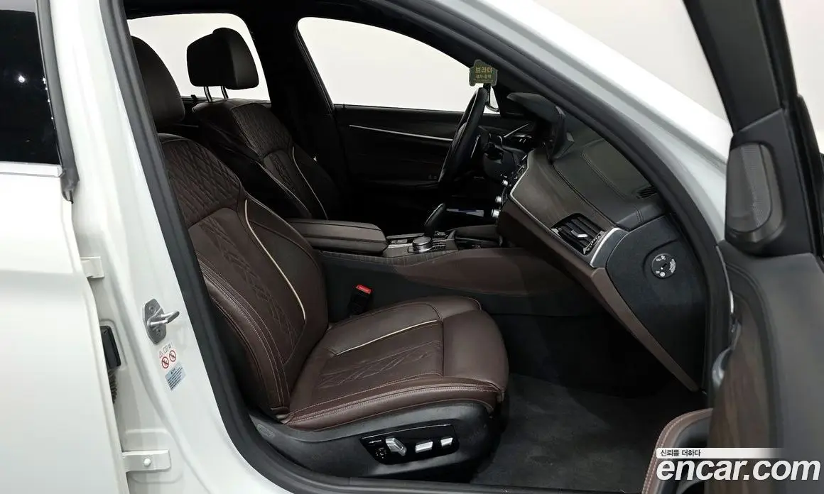 BMW 5 серия 2020 2.0 автомат (гидро), фото 11
