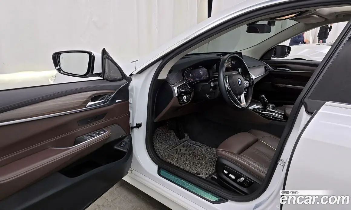 BMW 6 серия 2021 3.0 автомат (гидро), фото 10