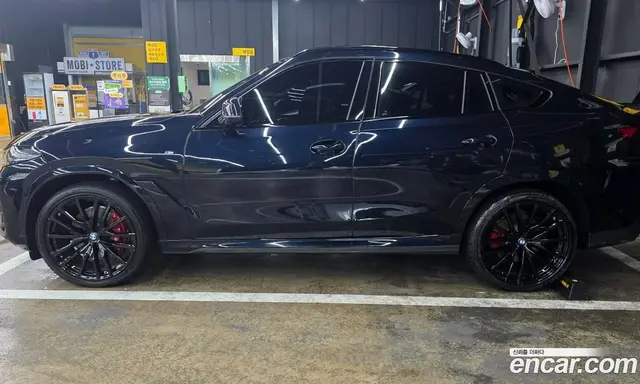BMW X6 2026 3.0 автомат (гидро), миниатюра 6