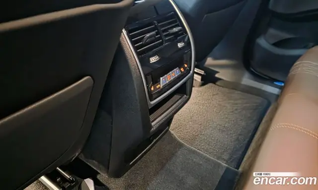 BMW X6 2026 3.0 автомат (гидро), миниатюра 10