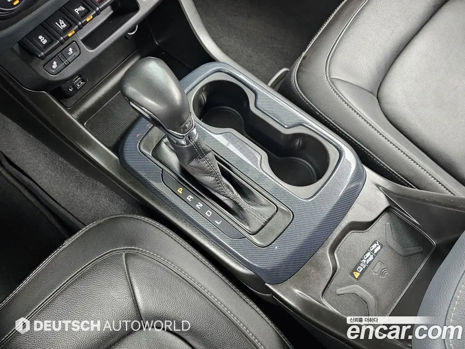 Chevrolet Colorado 2022 3.6 автомат (гидро), фото 9
