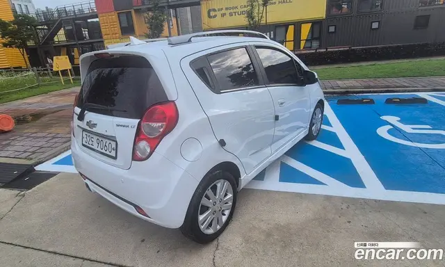 Chevrolet Spark 2013 1.0 автомат (гидро), миниатюра 4
