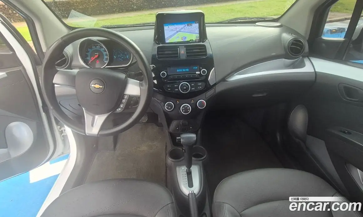 Chevrolet Spark 2013 1.0 автомат (гидро), фото 8