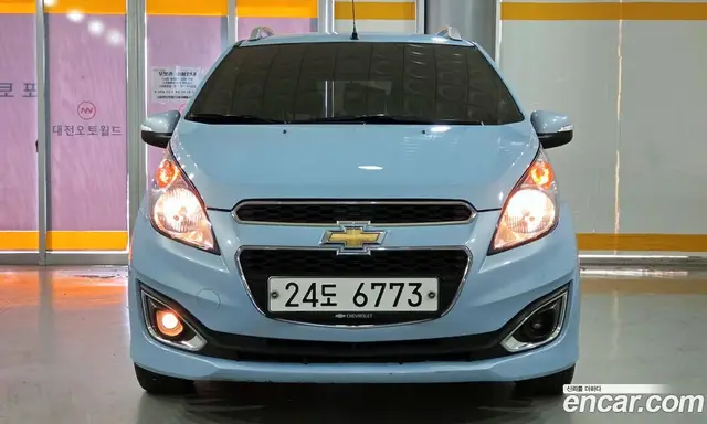 Chevrolet Spark 2014 1.0 автомат (гидро), миниатюра 2