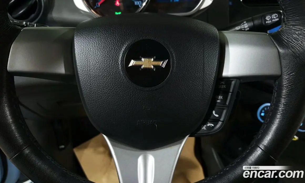 Chevrolet Spark 2014 1.0 автомат (гидро), фото 17