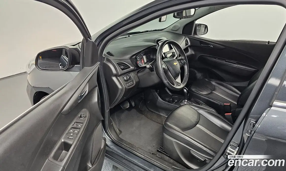Chevrolet Spark 2018 1.0 автомат (гидро), фото 10