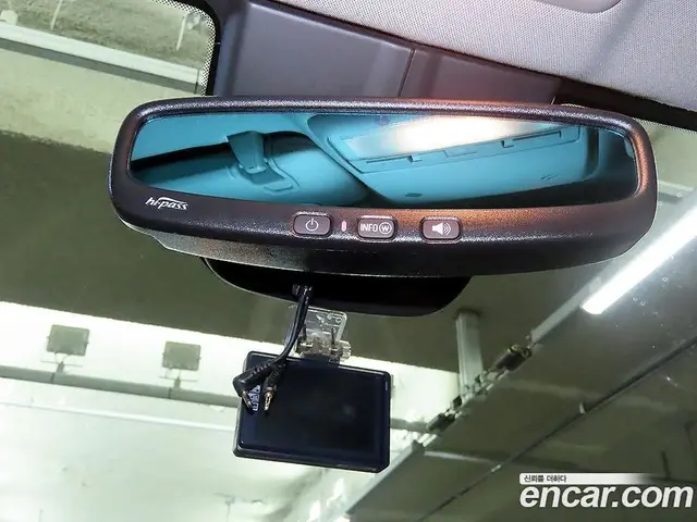 Chevrolet Trax 2015 1.6 автомат (гидро), миниатюра 3