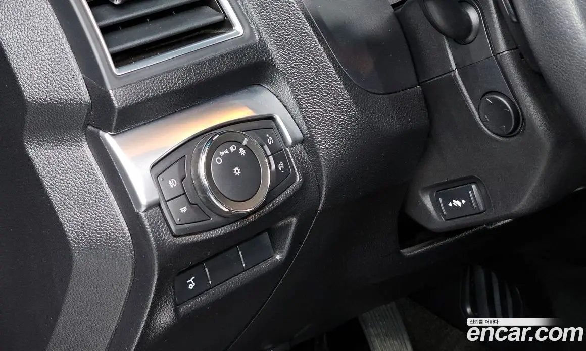Ford Explorer 2016 2.3 автомат (гидро), фото 14