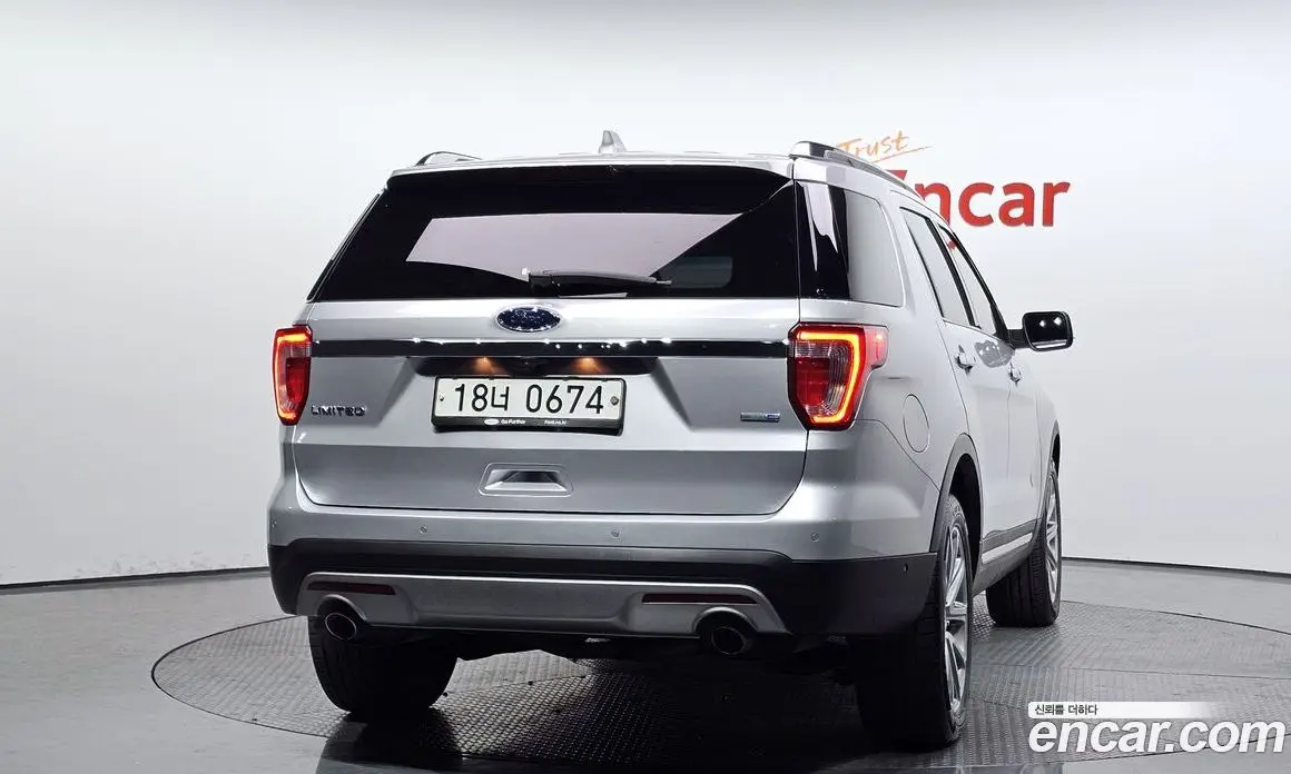 Ford Explorer 2016 2.3 автомат (гидро), фото 4