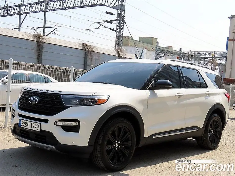 Ford Explorer 2022 3.3 автомат (гидро), фото 2 Ford Explorer 2022 3.3 автомат (гидро), фото 2