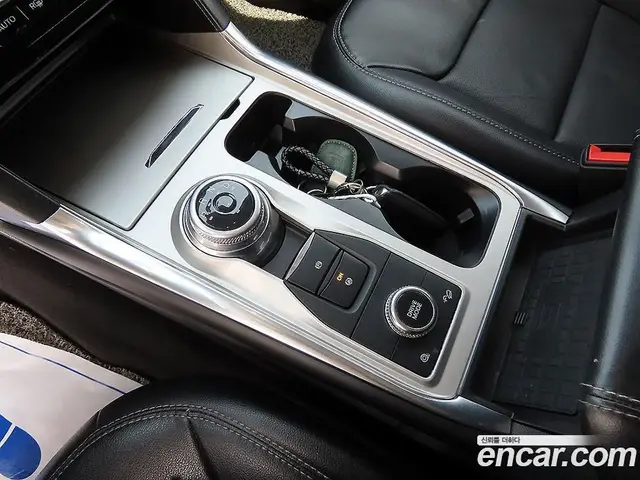 Ford Explorer 2022 3.3 автомат (гидро), миниатюра 11 Ford Explorer 2022 3.3 автомат (гидро), миниатюра 11