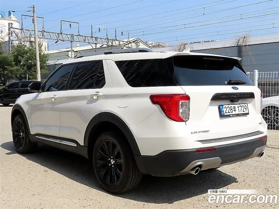 Ford Explorer 2022 3.3 автомат (гидро), фото 3 Ford Explorer 2022 3.3 автомат (гидро), фото 3
