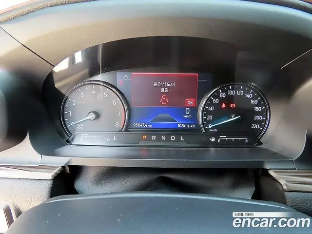Ford Explorer 2022 3.3 автомат (гидро), миниатюра 9 Ford Explorer 2022 3.3 автомат (гидро), миниатюра 9