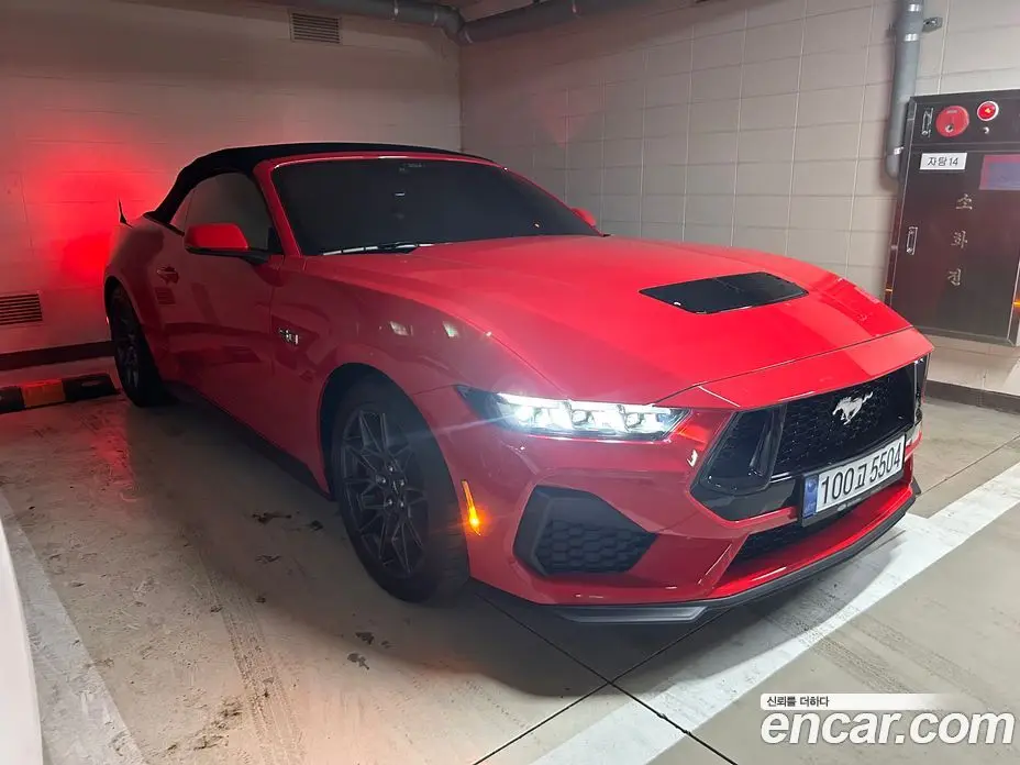 Ford Mustang 2024 5.0 автомат (гидро), фото 9