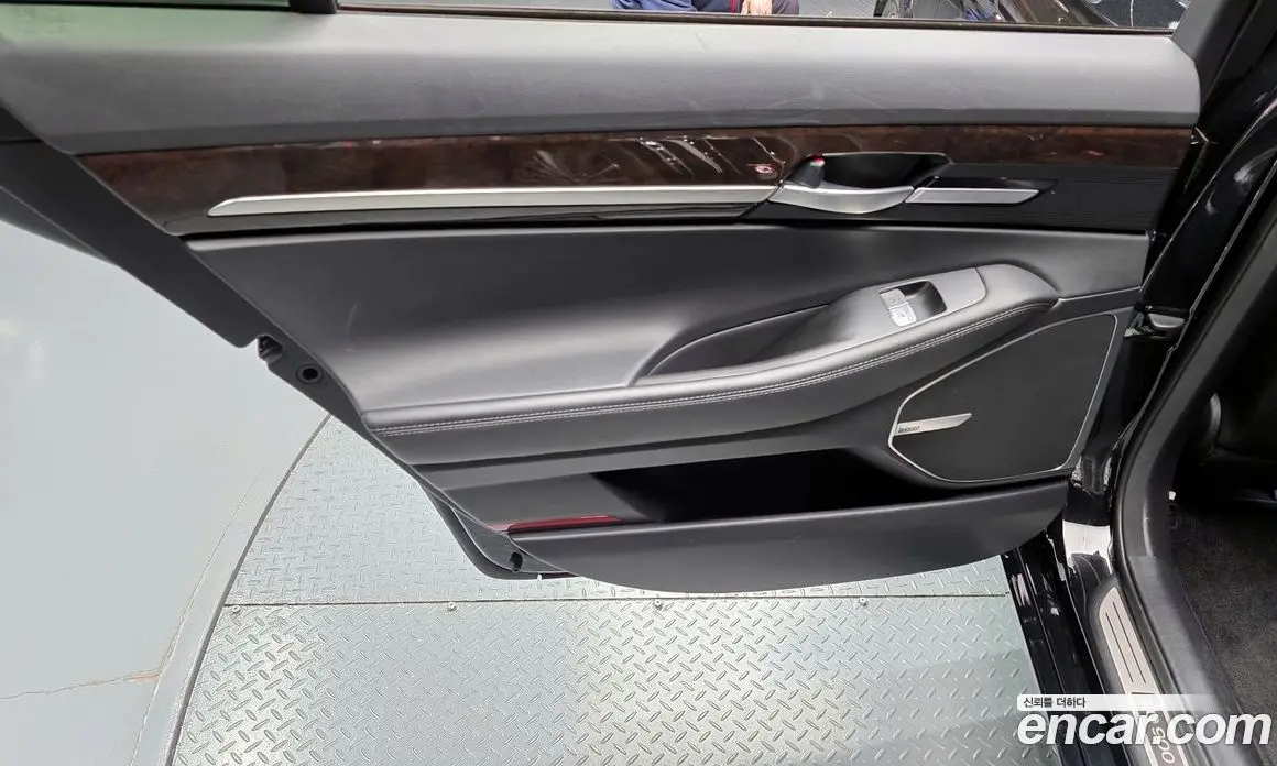 Genesis EQ900 2016 3.8 автомат (гидро), фото 15
