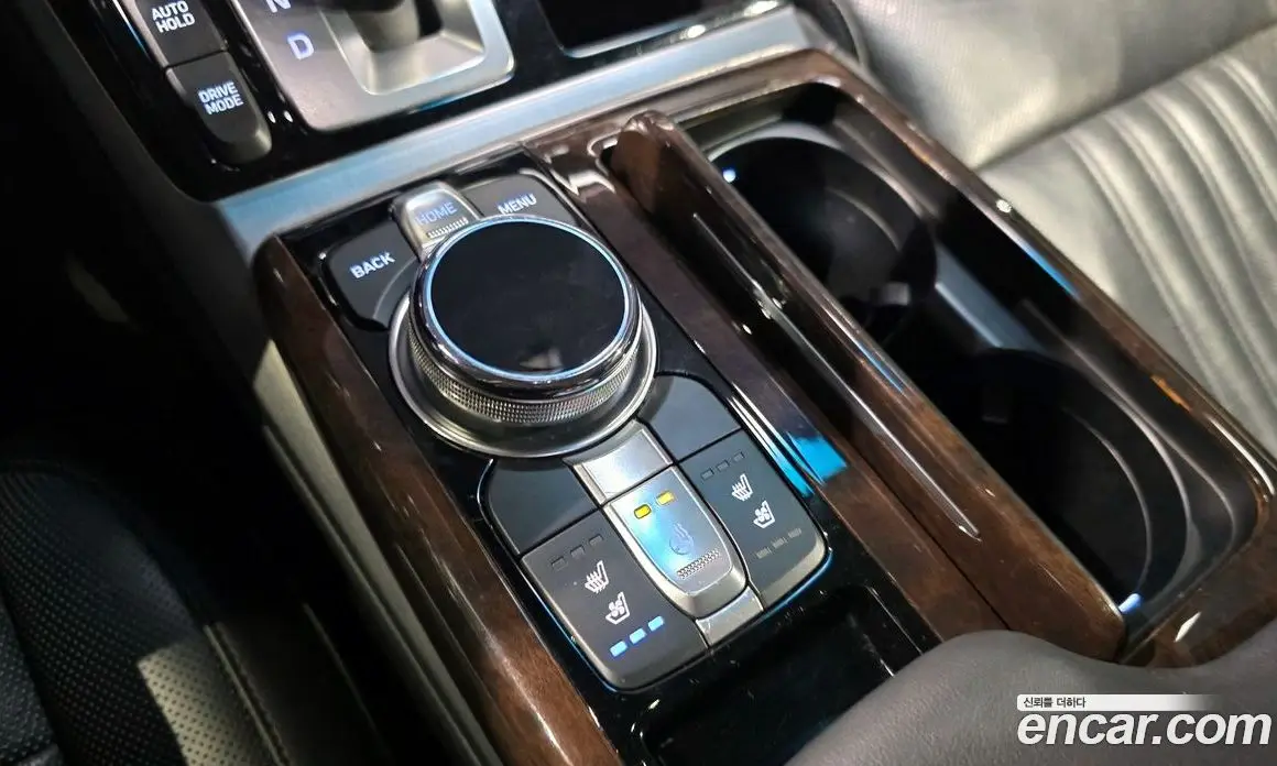 Genesis EQ900 2016 3.8 автомат (гидро), фото 26