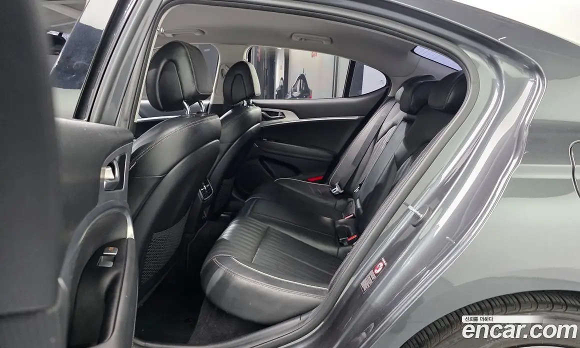 Genesis G70 2017 2.0 автомат (гидро), фото 16