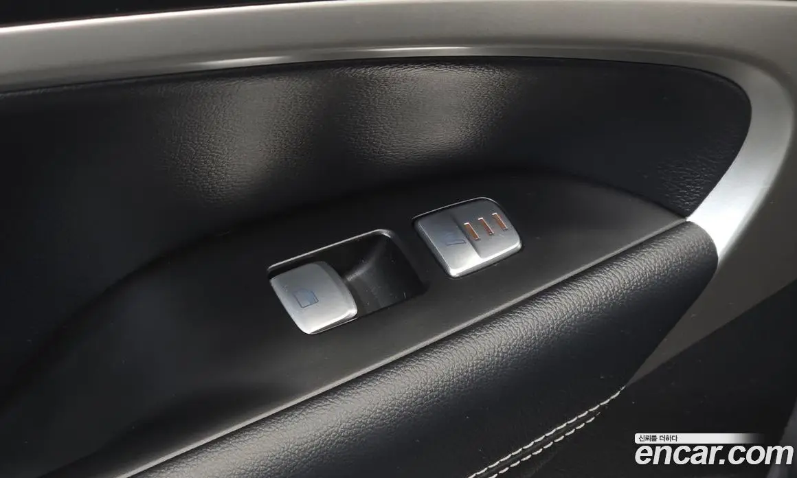 Genesis G70 2018 2.0 автомат (гидро), фото 18