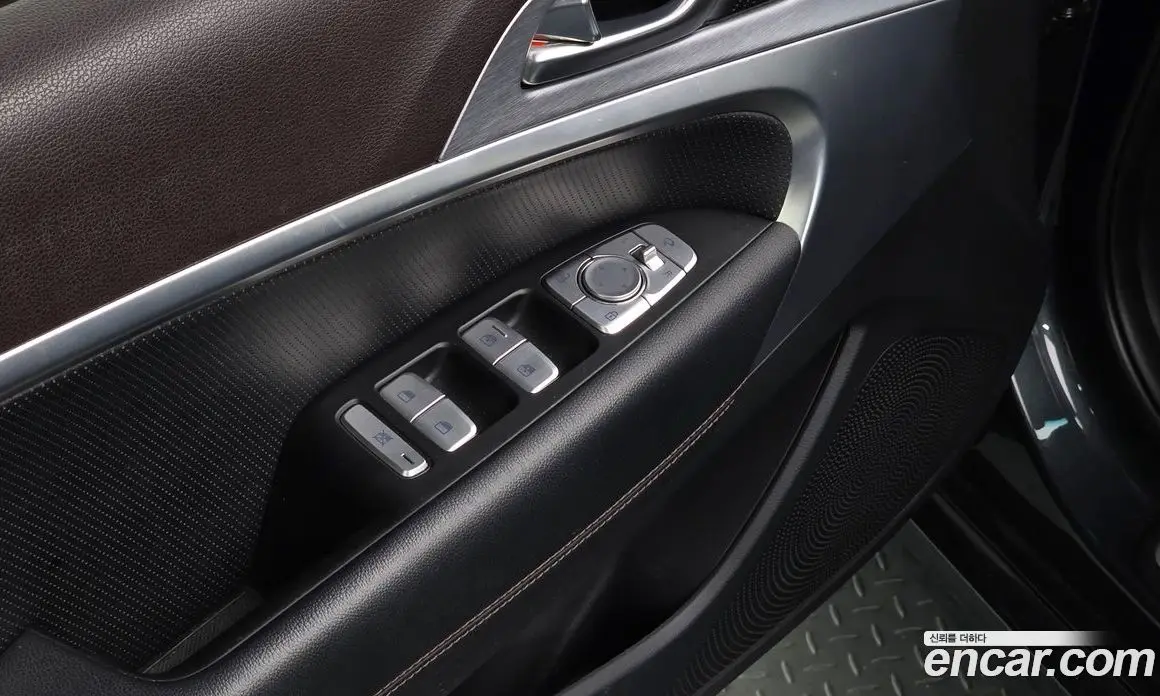 Genesis G70 2019 2.2 автомат (гидро), фото 22