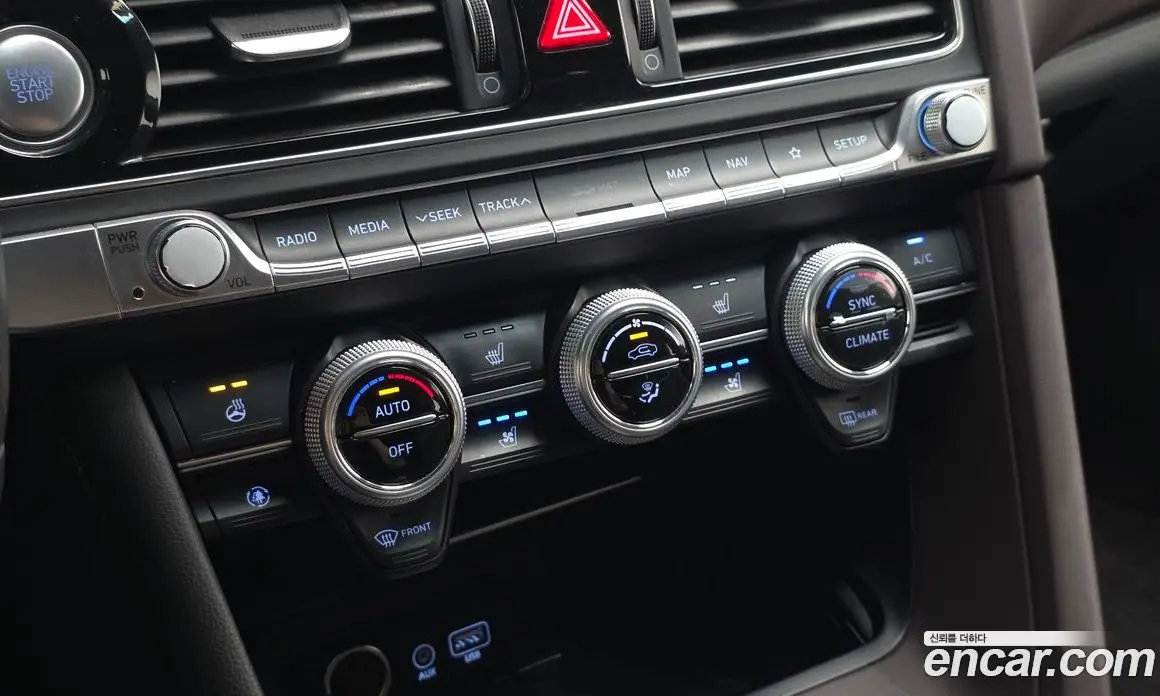 Genesis G70 2019 2.2 автомат (гидро), фото 24