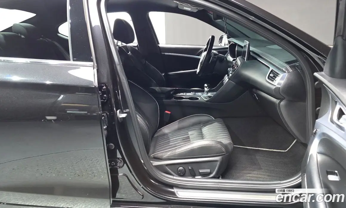 Genesis G70 2019 3.3 автомат (гидро), фото 16