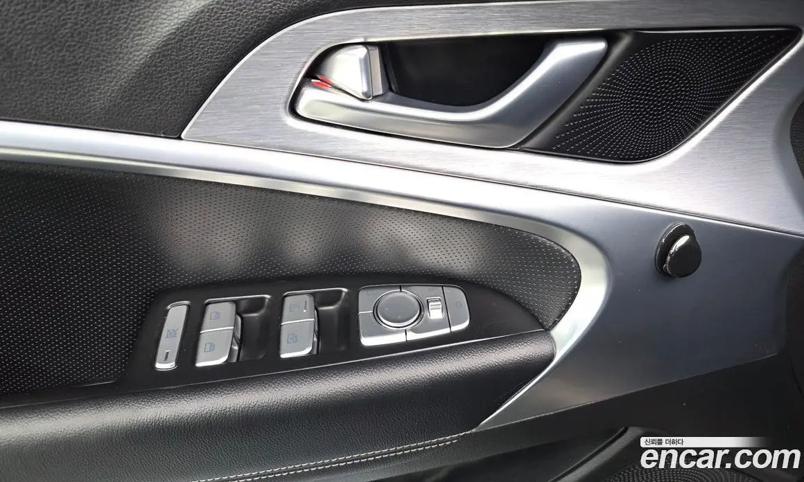 Genesis G70 2019 3.3 автомат (гидро), фото 28