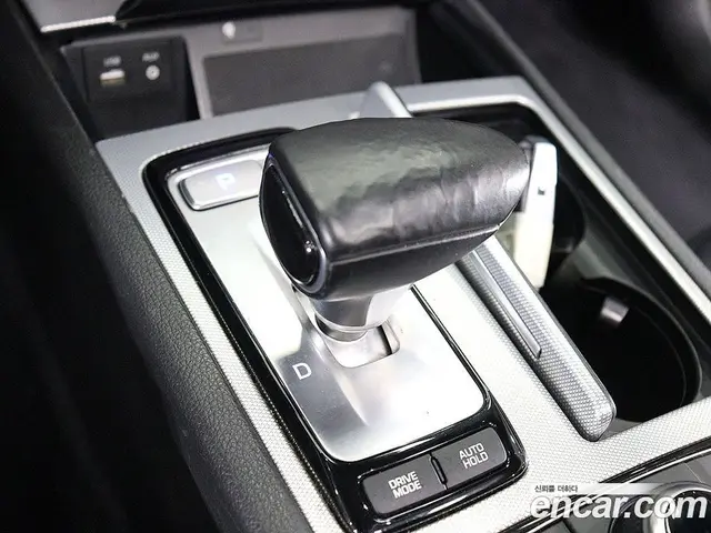 Genesis G80 2018 3.3 автомат (гидро), миниатюра 8