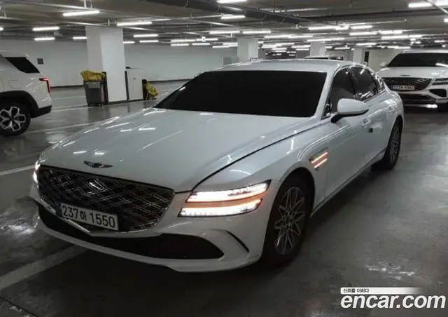 Genesis G80 2025 2.5 автомат (гидро), миниатюра 2