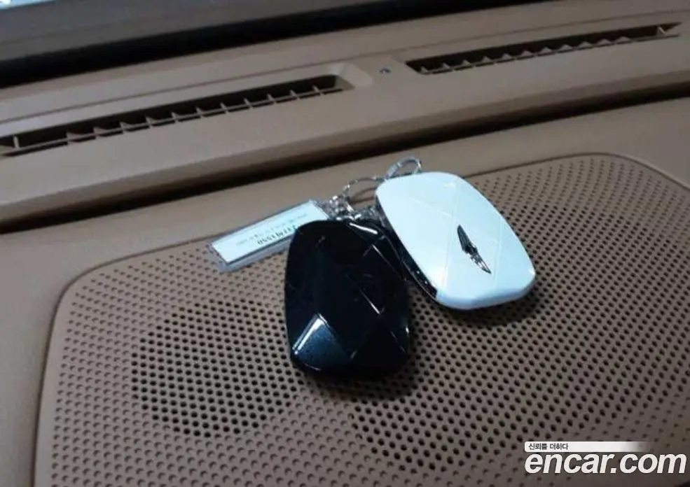 Genesis G80 2025 2.5 автомат (гидро), фото 13