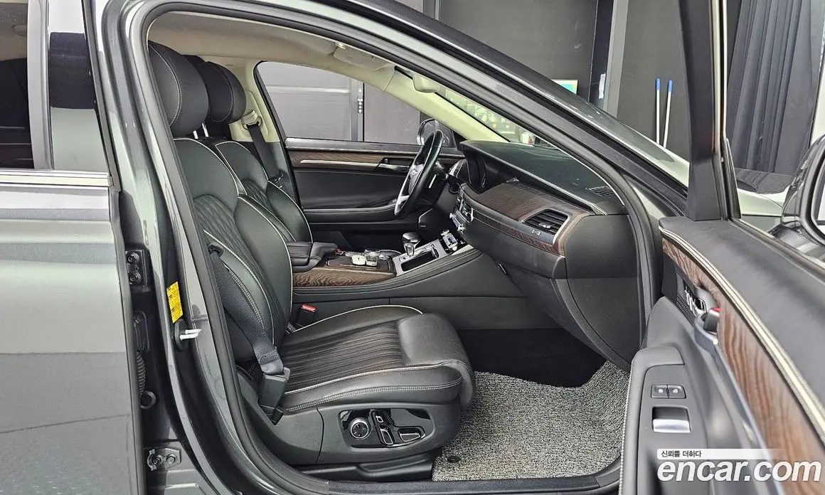 Genesis G90 2018 5.0 автомат (гидро), фото 12