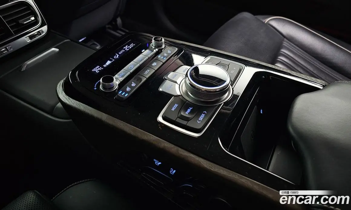 Genesis G90 2018 5.0 автомат (гидро), фото 19