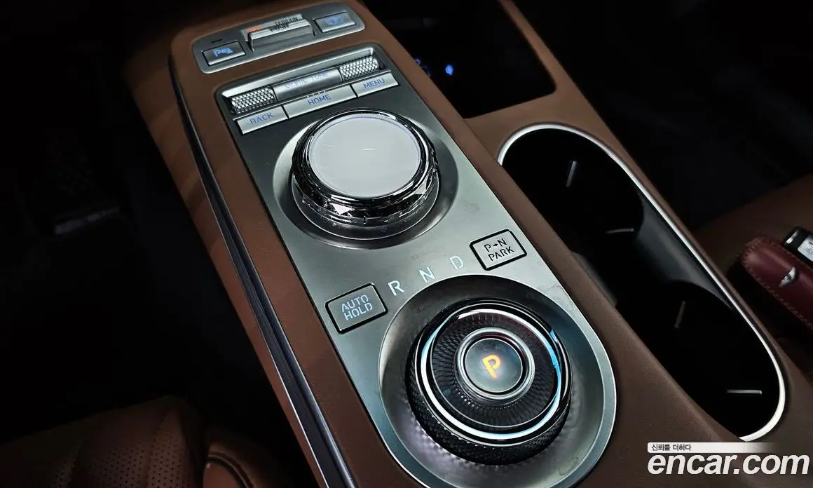 Genesis GV70 2022 2.5 автомат (гидро), фото 9