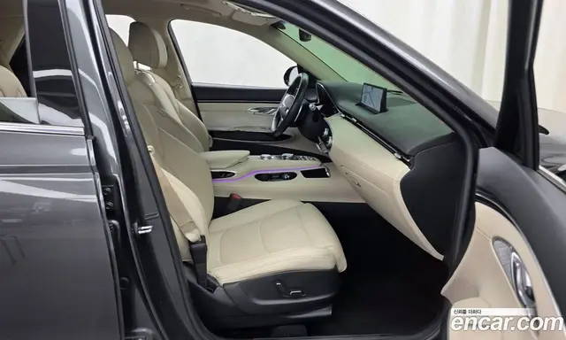Genesis GV70 2022 2.5 автомат (гидро), миниатюра 11
